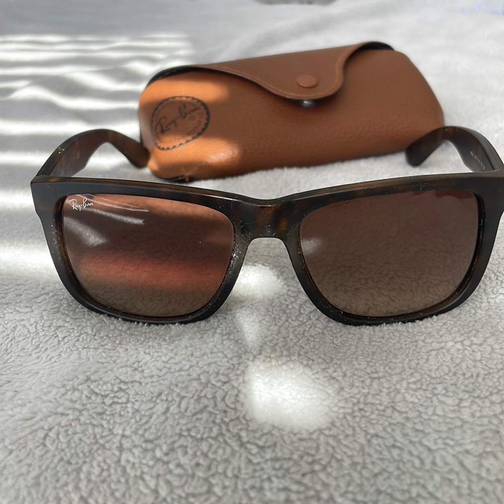 RayBan justin tortoise sunglasses
